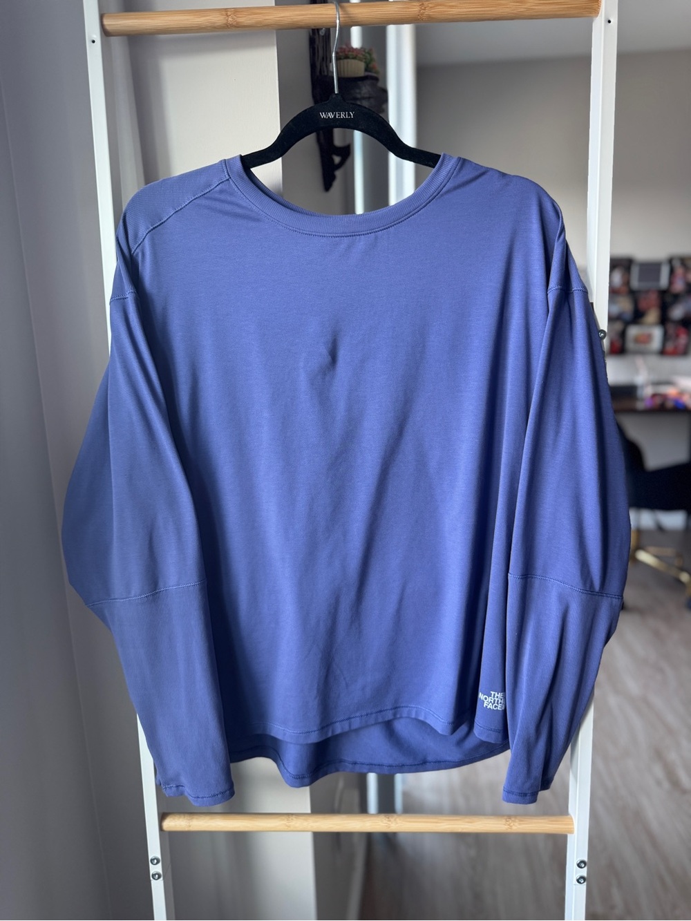 The North Face Women's Long Sleeve Crewneck Top Size 1X Oversized Hiking Gear